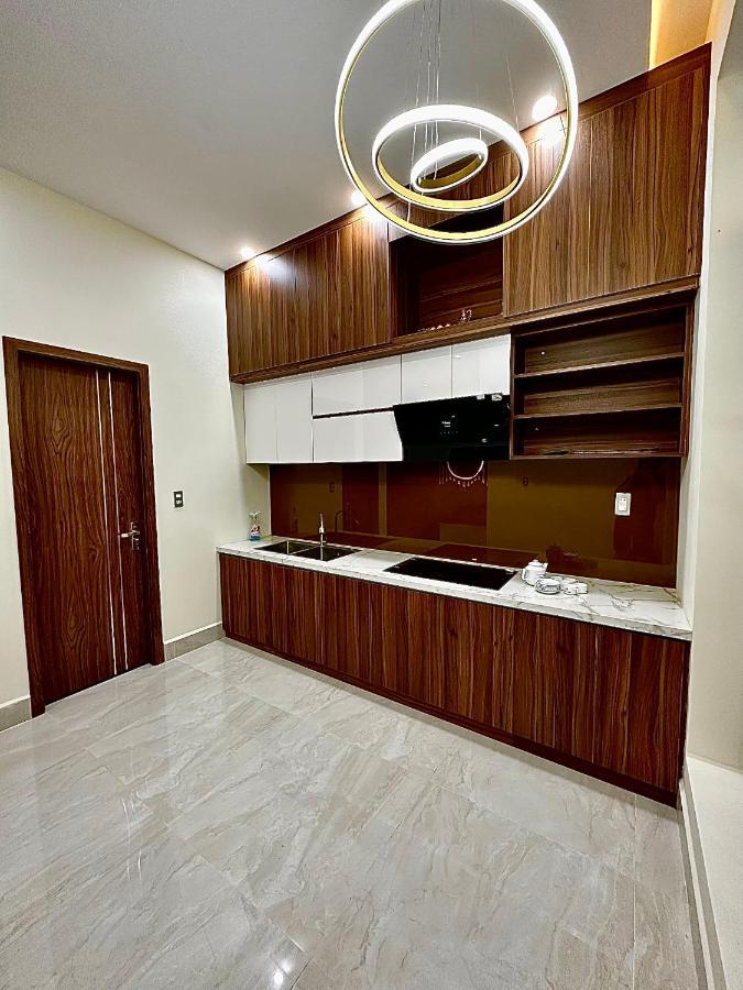 Lena Homestay & Villa Донг Хой Екстериор снимка