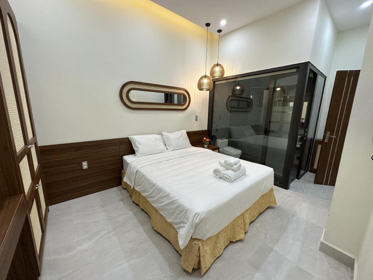 Lena Homestay & Villa Донг Хой Екстериор снимка