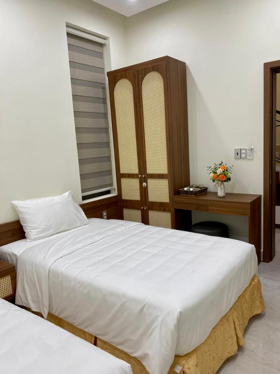 Lena Homestay & Villa Донг Хой Екстериор снимка