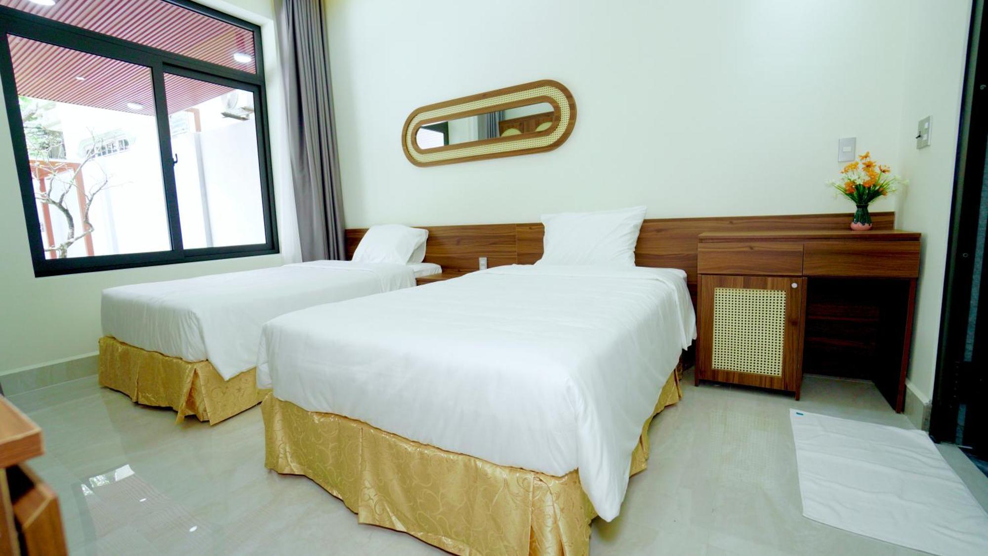 Lena Homestay & Villa Донг Хой Екстериор снимка