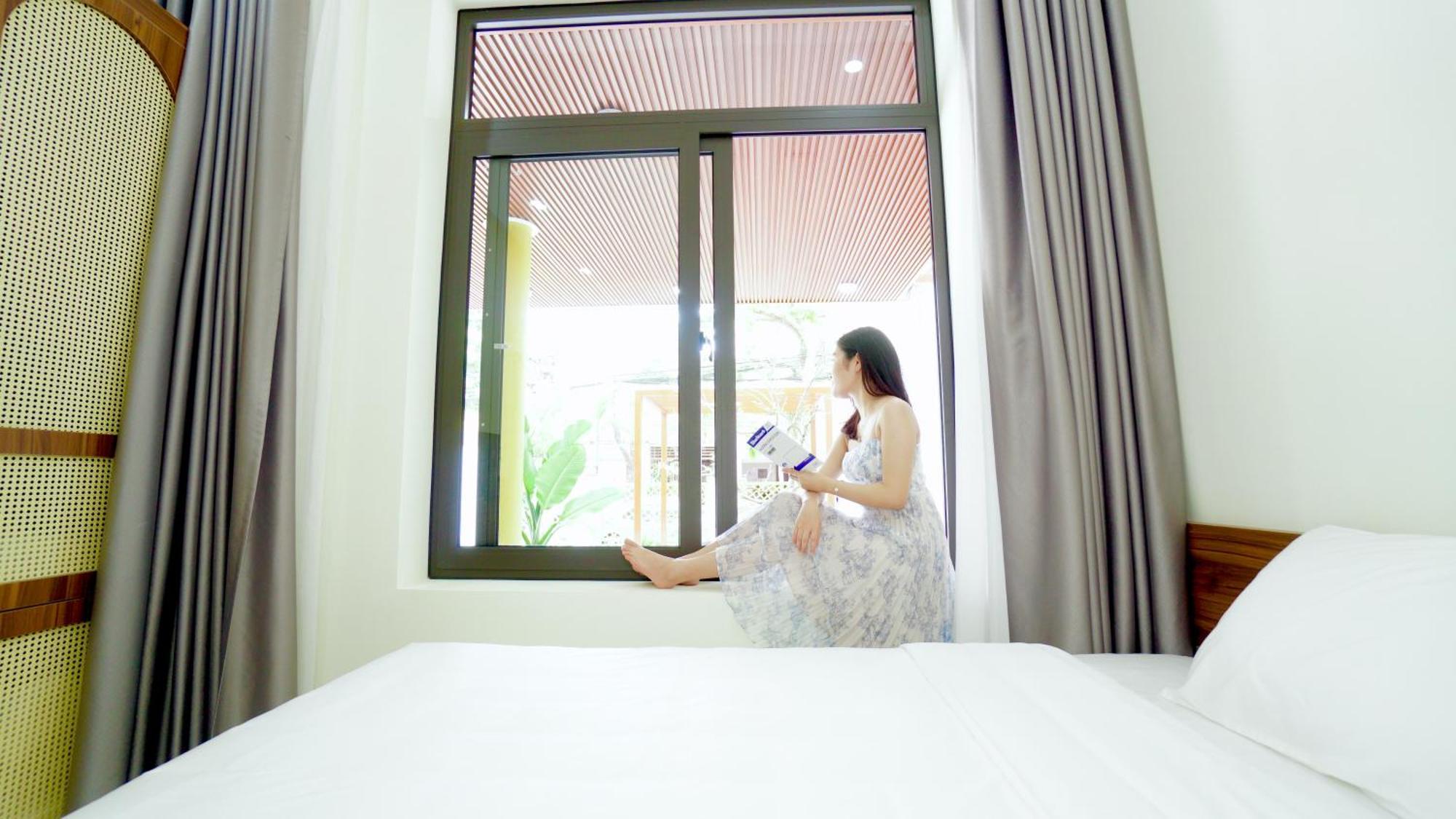 Lena Homestay & Villa Донг Хой Екстериор снимка
