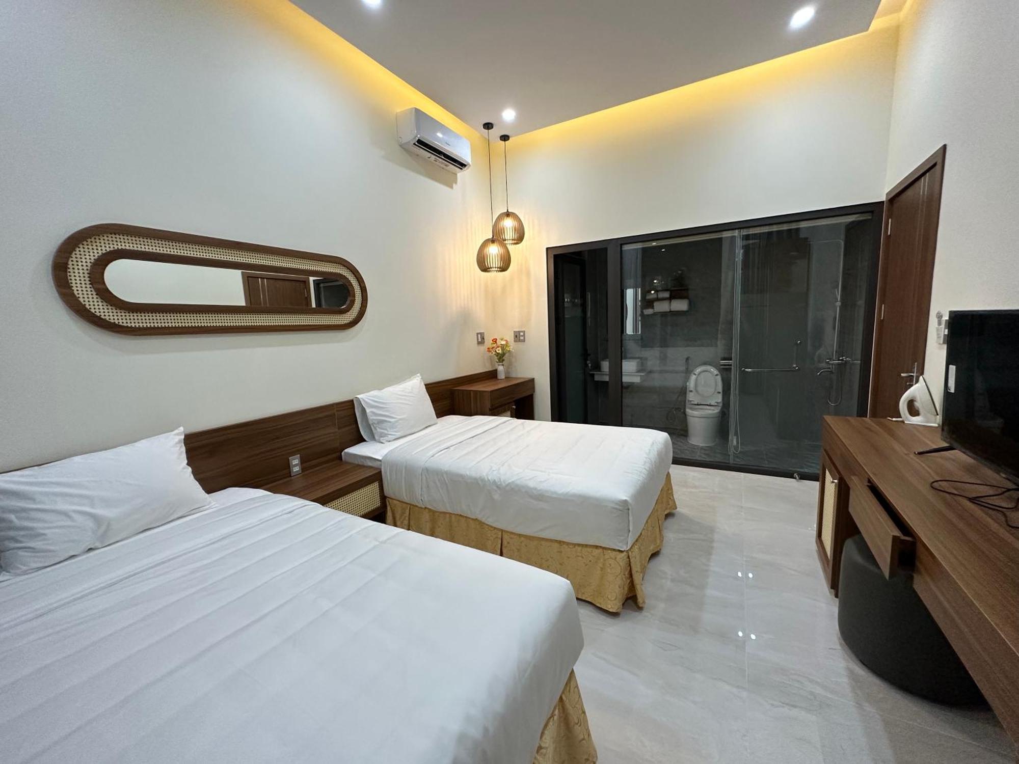 Lena Homestay & Villa Донг Хой Екстериор снимка